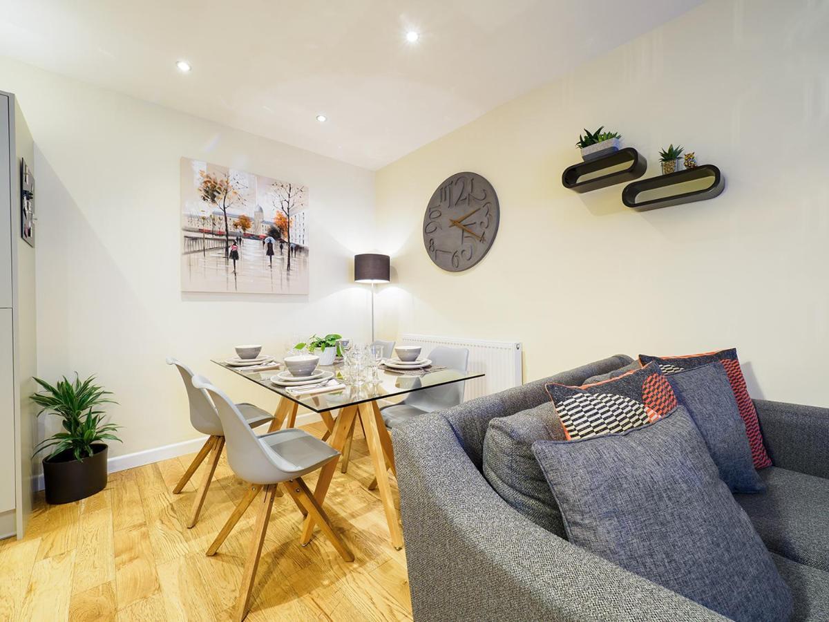 2 Brocklehurst Holiday home *